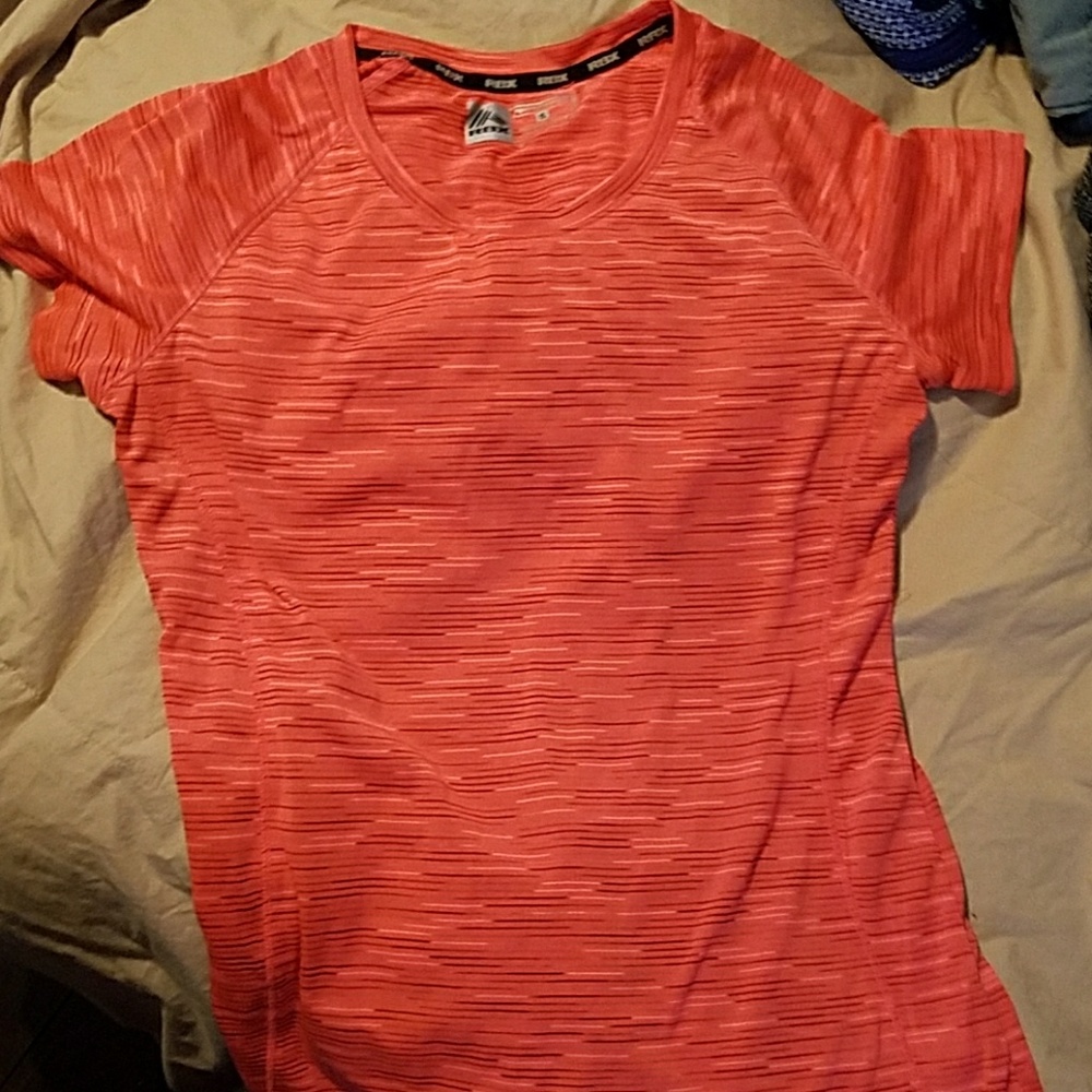 Womans RBX shirt sz small